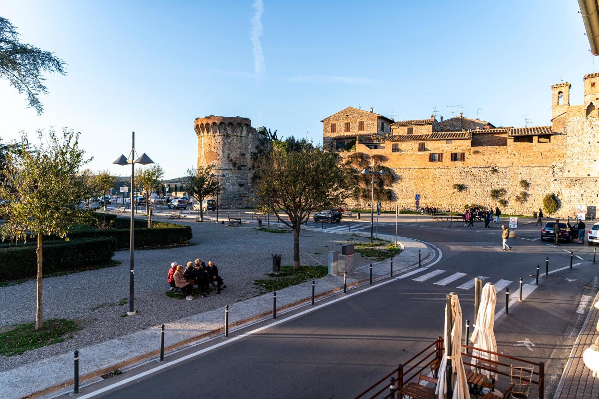 Bellavista Free Parking City Center San Gimignano Eksteriør bilde